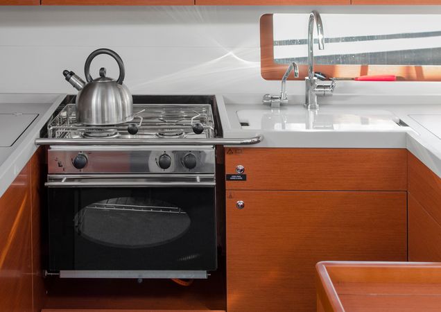 Beneteau Oceanis 51.1 | One Piece