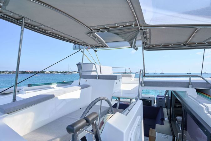 Fountaine Pajot Saona 47 | Stella Gazer