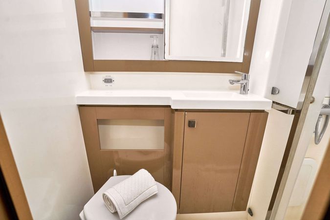 Fountaine Pajot Saona 47 | Stella Gazer