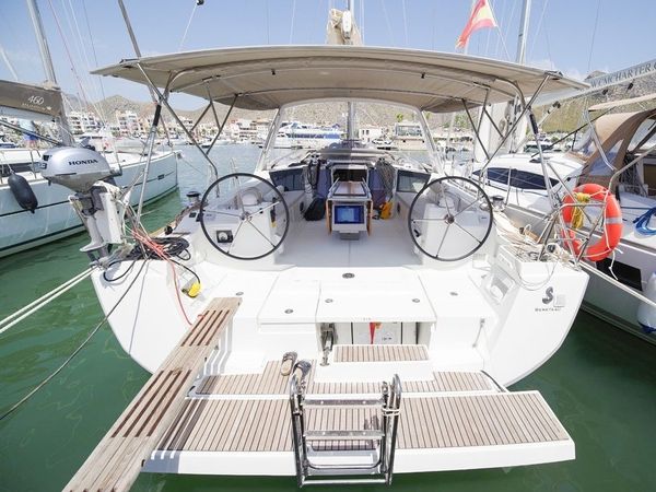 Beneteau Oceanis 45 | Avalon