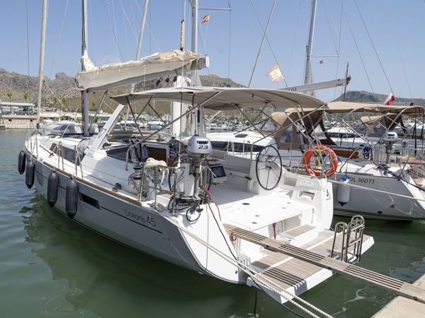 Beneteau Oceanis 45 | Avalon