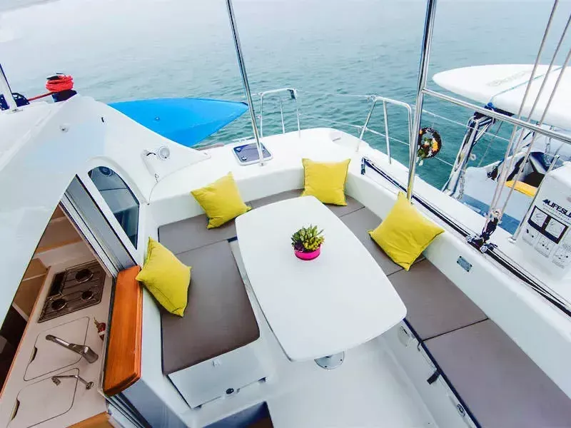 Lagoon 380 S2 | Janise