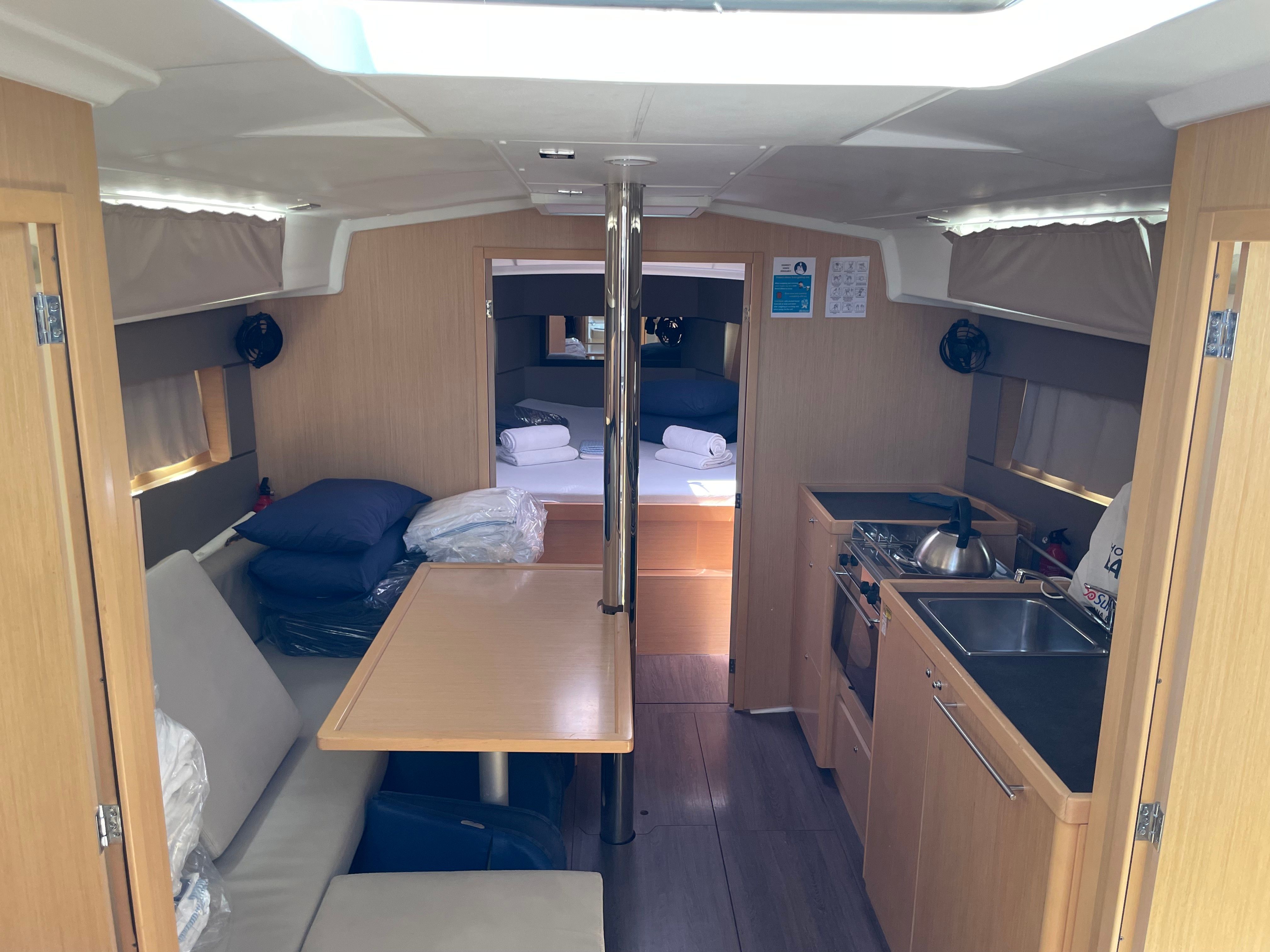 Jeanneau Sun Odyssey 389 | Sunsail 19