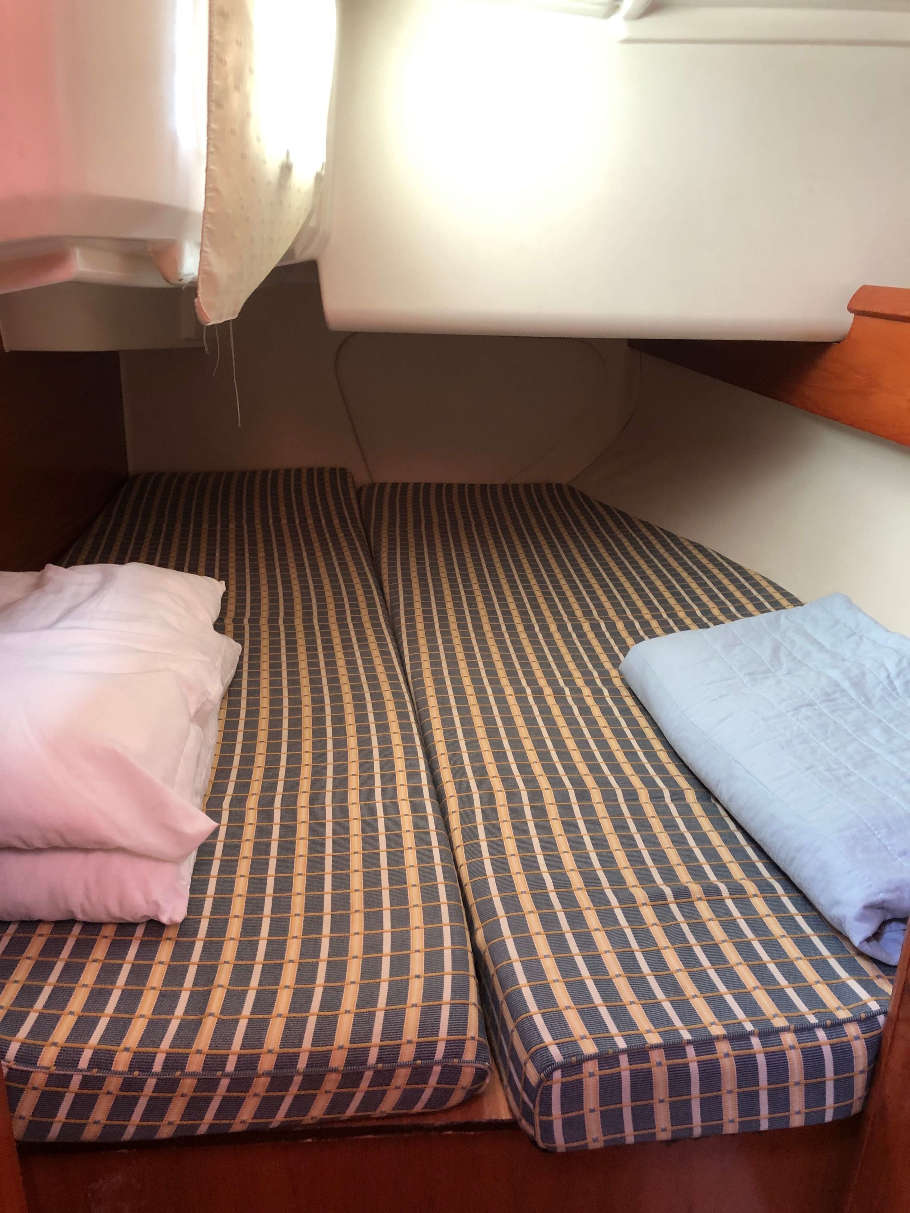 Jeanneau Sun Odyssey 35 | Natassa22