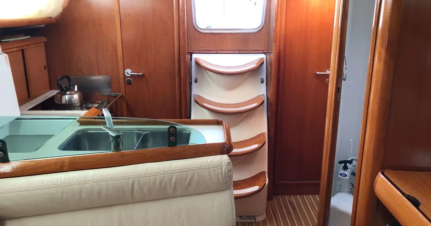Jeanneau Sun Odyssey 35 | Natassa10
