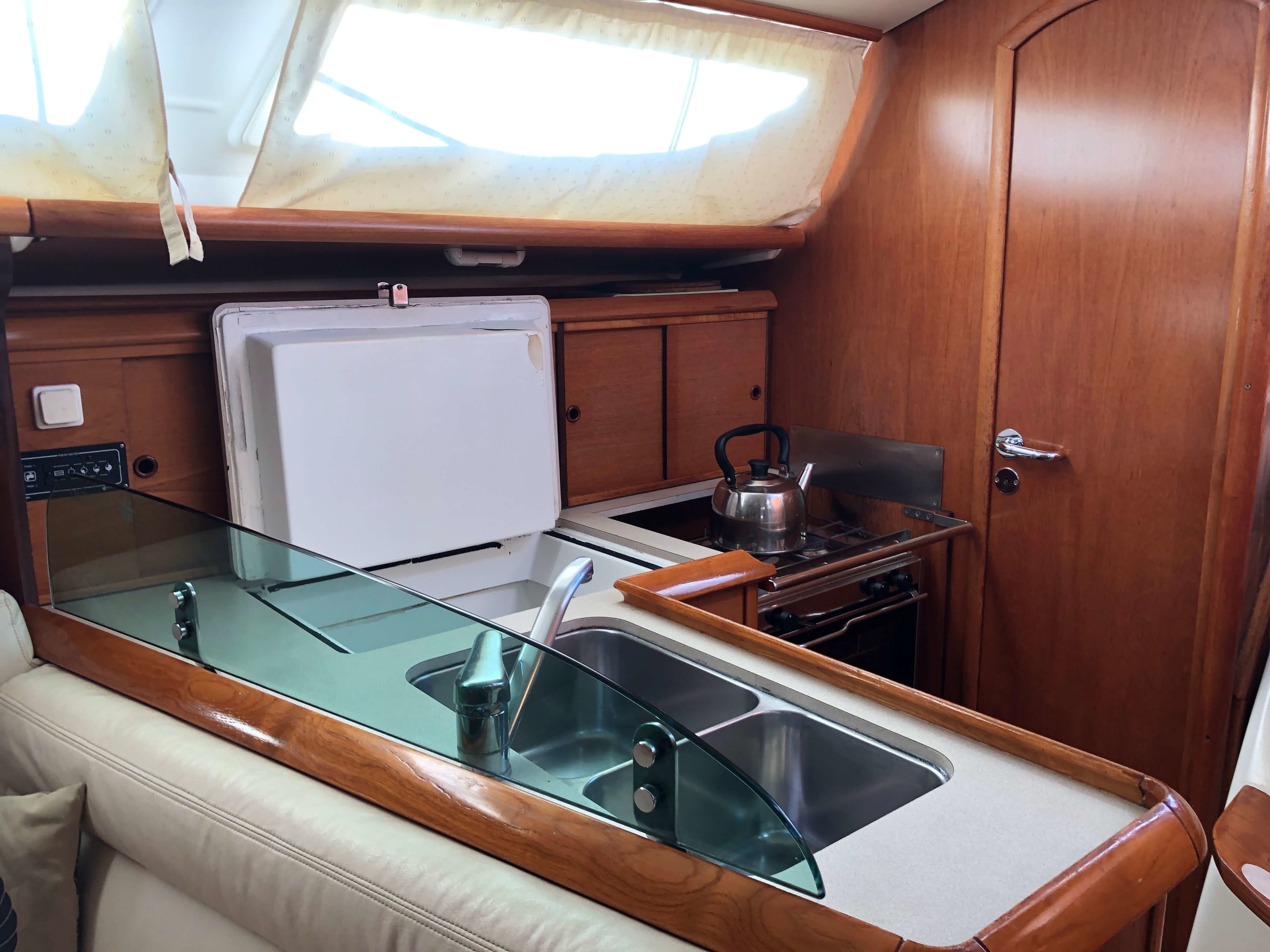 Jeanneau Sun Odyssey 35 | Natassa17