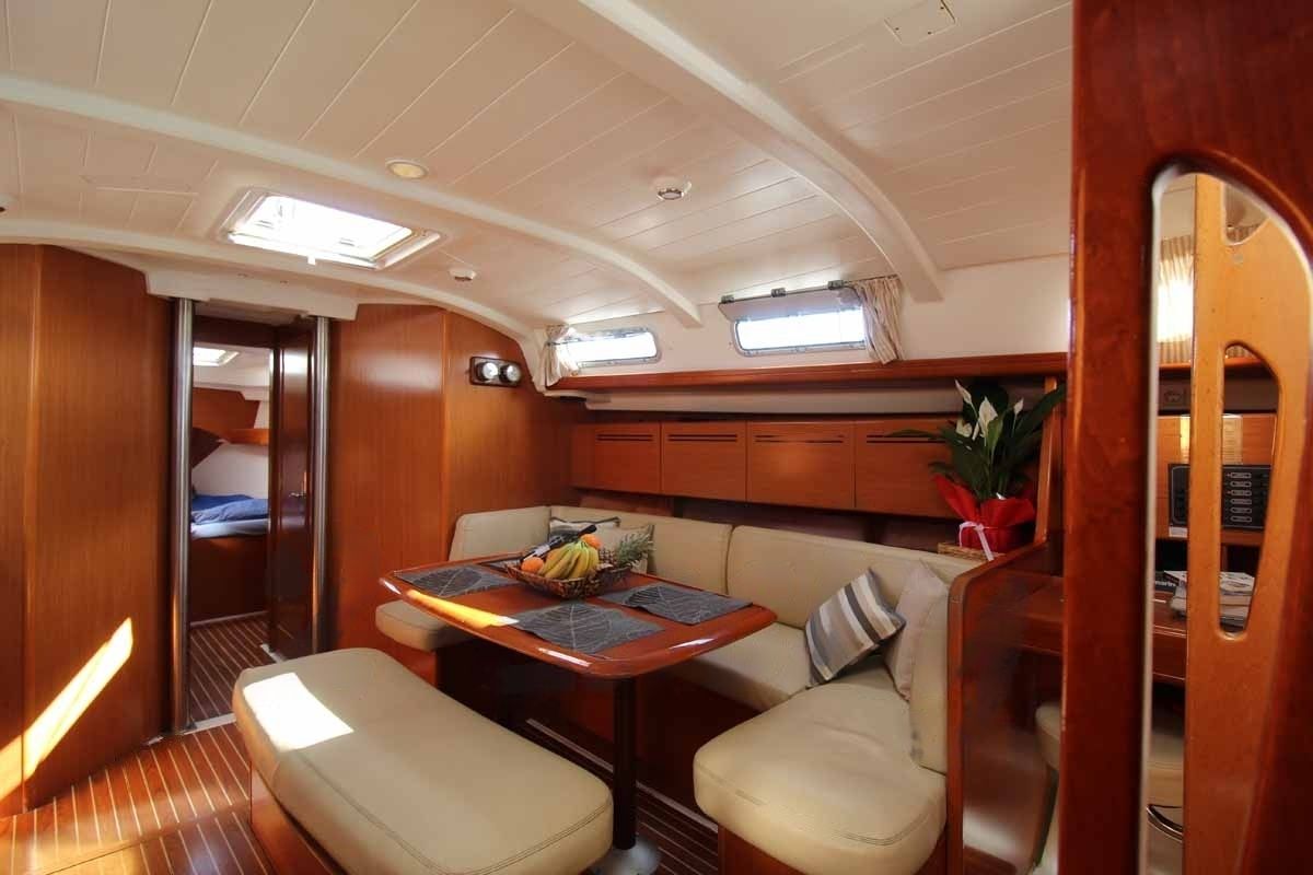 Beneteau Cyclades 43.4 | Too Lucky