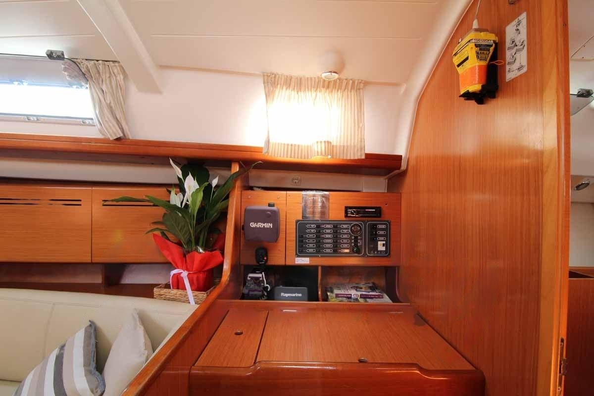 Beneteau Cyclades 43.4 | Too Lucky