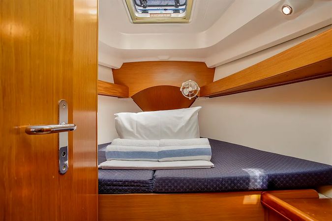 Beneteau Cyclades 43.4 | Too Lucky