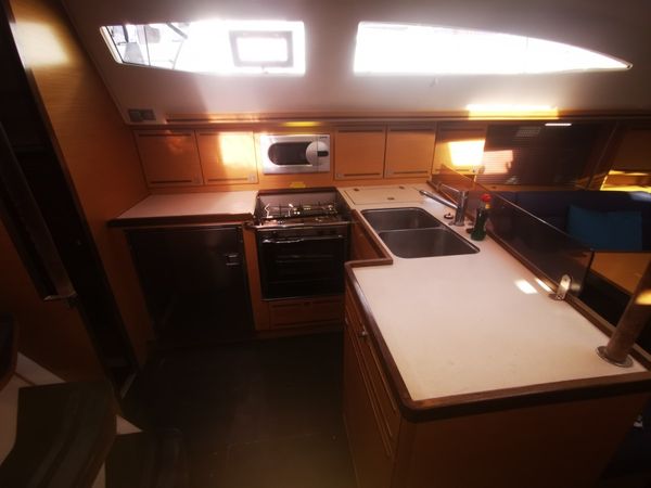 Elan 444 | Okea Iris