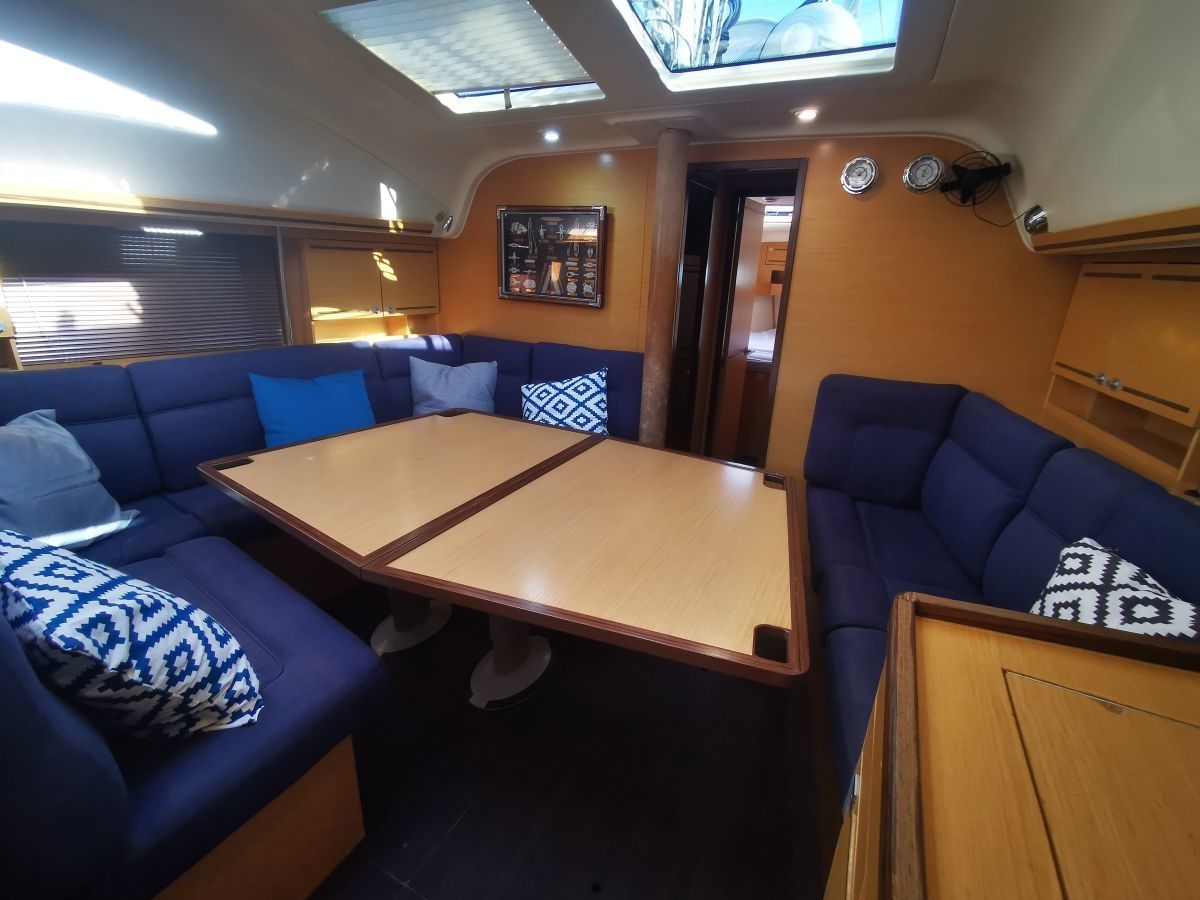 Elan 444 | Okea Iris