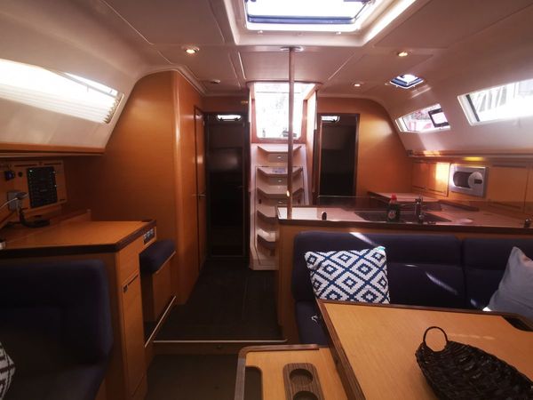 Elan 444 | Okea Iris