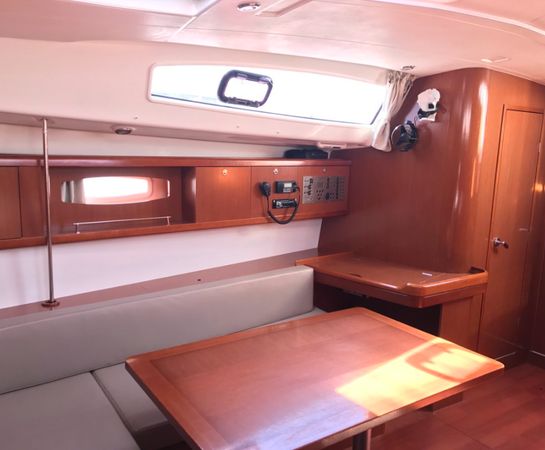 Beneteau Oceanis 43 | Serenity