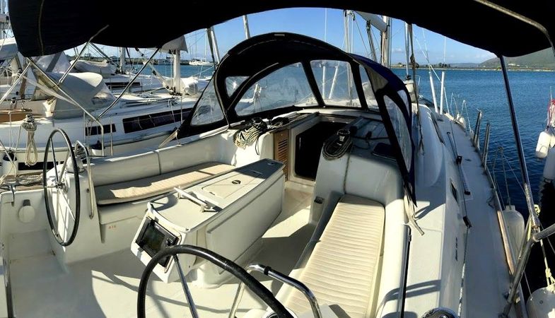 Beneteau Oceanis 43 | Whisper