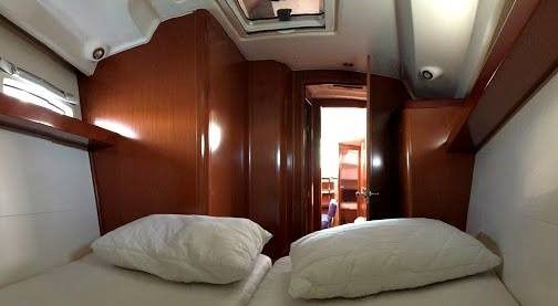 Beneteau Oceanis 43 | Whisper