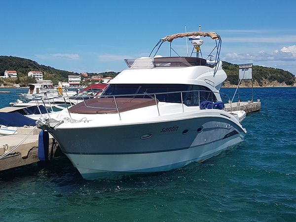 Beneteau Antares 42 | Santin