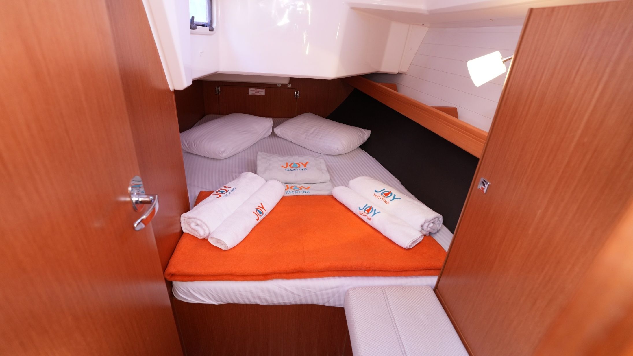 Bavaria Cruiser 37 | Roger Rabbit