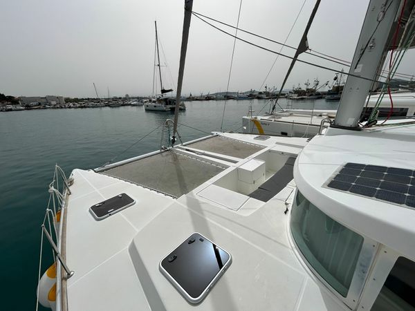 Lagoon 440 | Manatee