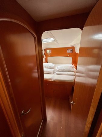 Lagoon 440 | Manatee