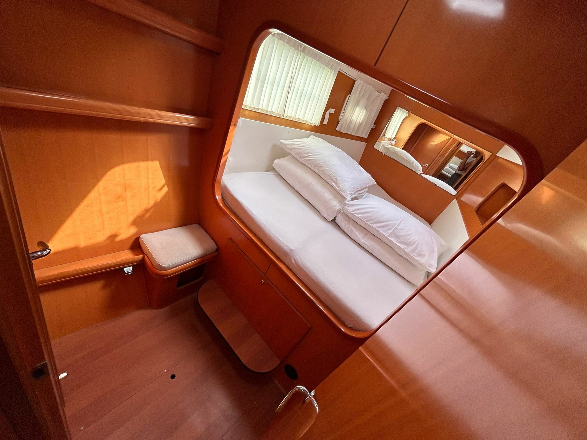 Lagoon 440 | Manatee