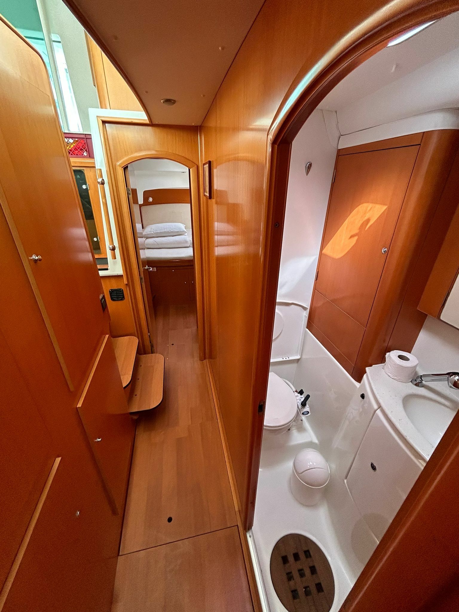 Lagoon 440 | Manatee