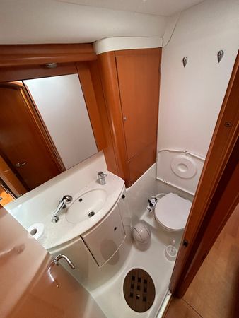 Lagoon 440 | Manatee