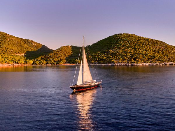 Perini Navi 118 | Gitana