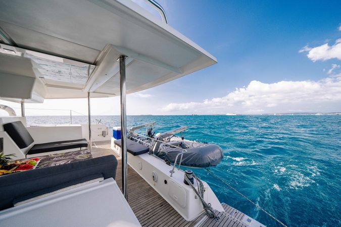 Fountaine Pajot Helia 44 | Knyps