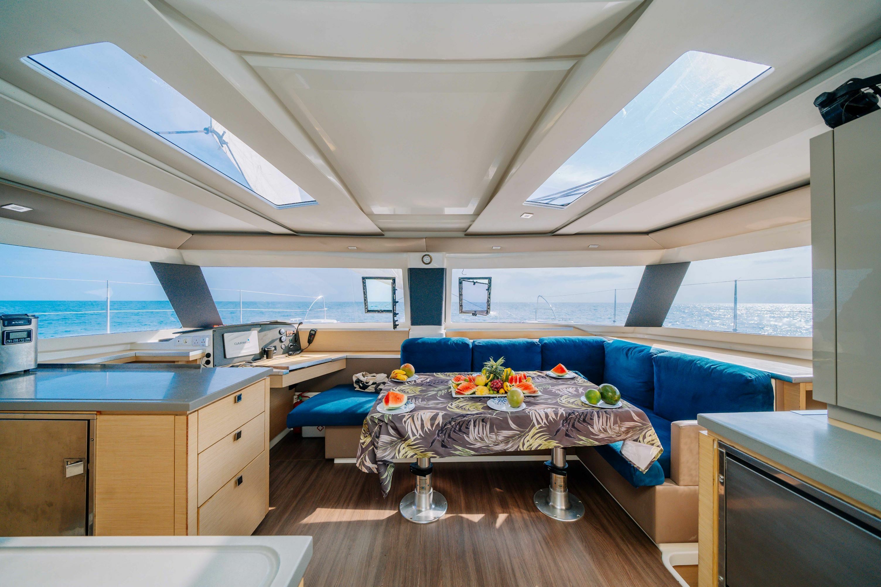 Fountaine Pajot Helia 44 | Knyps