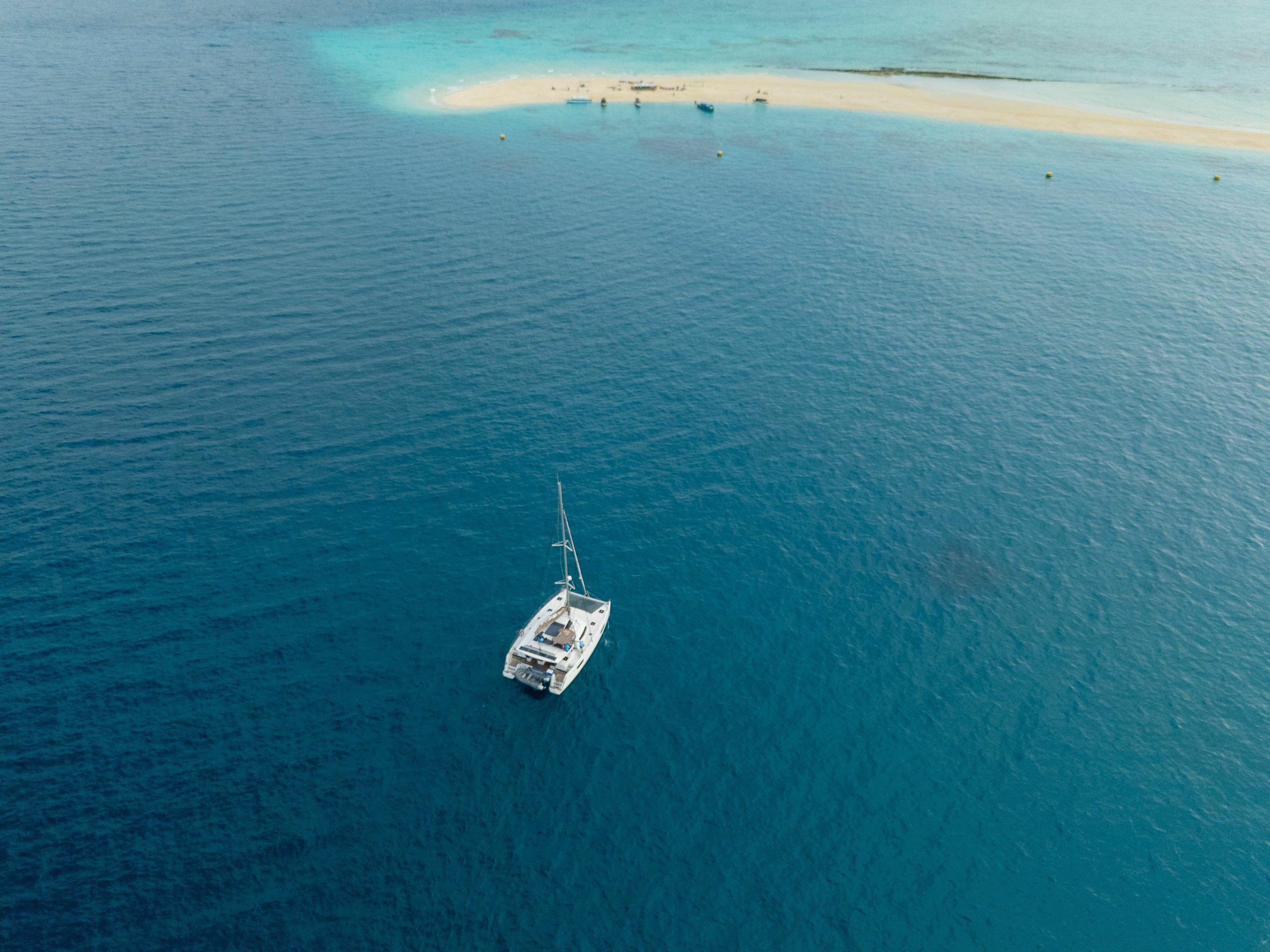 Fountaine Pajot Helia 44 | Knyps