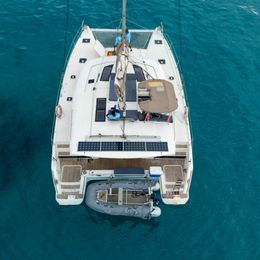 Fountaine Pajot Helia 44 | Knyps