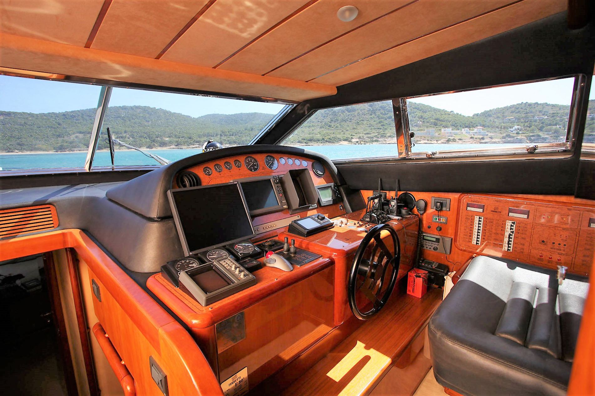 Ferretti 80 | Kentavros 2