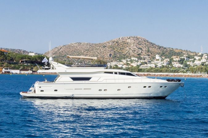 Ferretti 75 | Vento