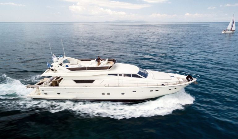 Ferretti 75 | Vento