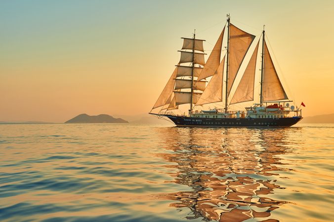 Custom Built 64M | Running on waves