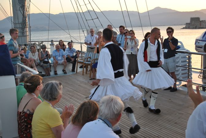 Custom Built 64M | Running on waves