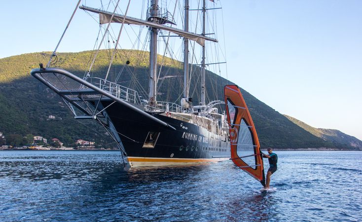 Custom Built 64M | Running on waves