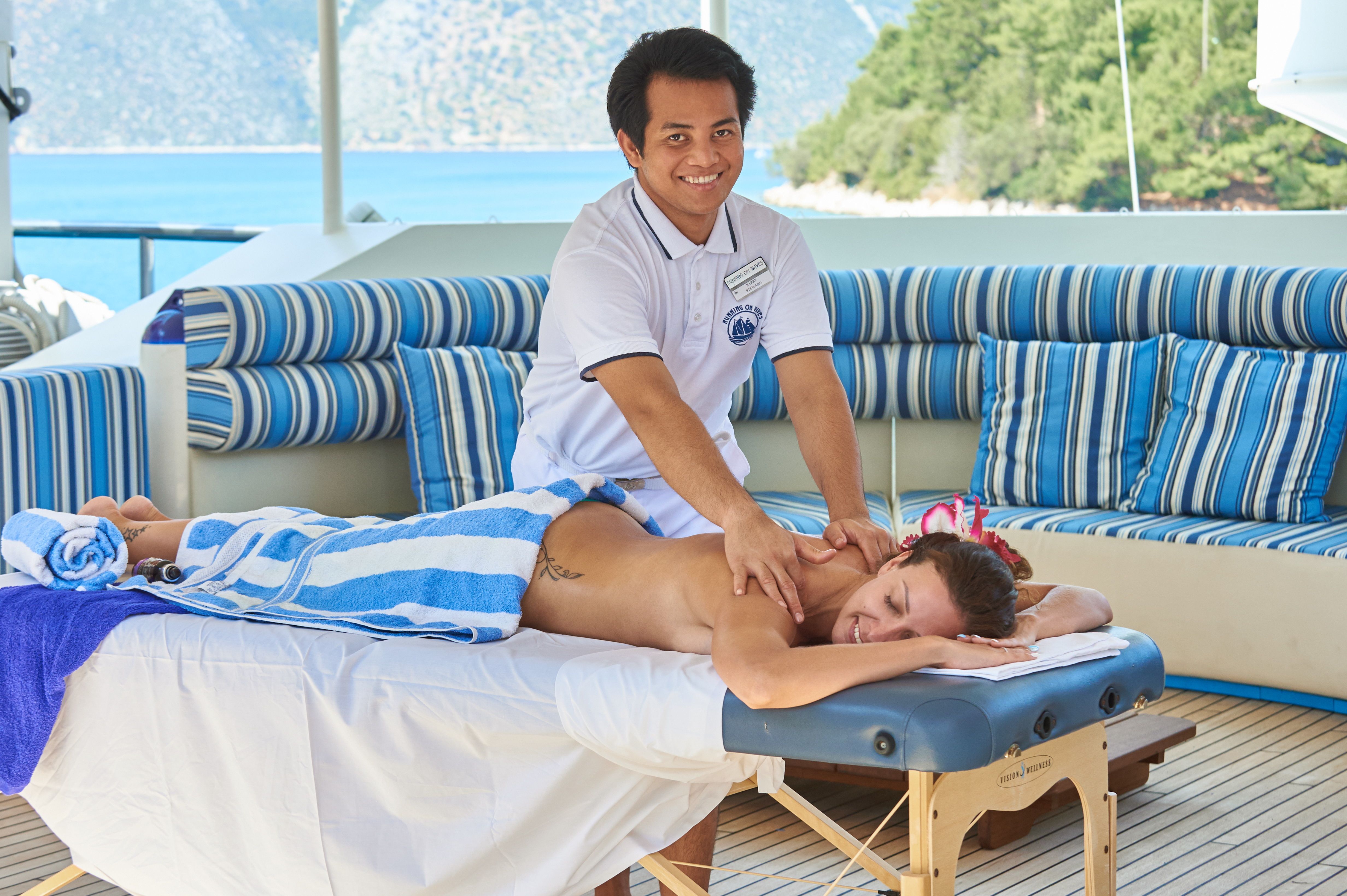 Custom Built 64M | Running on waves