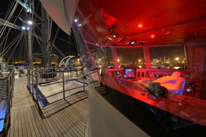 Custom Built 64M | Running on waves