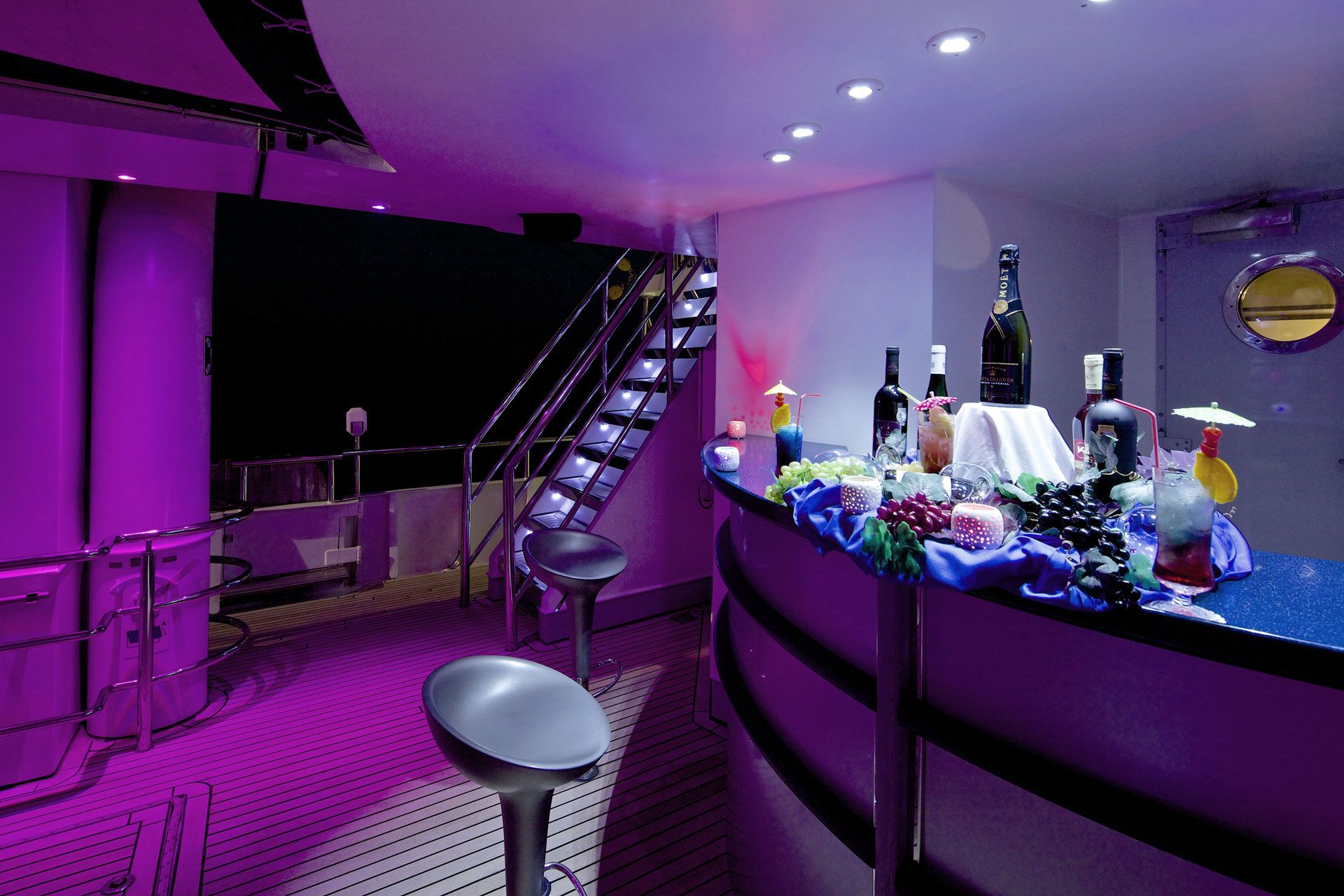 Custom Built 64M | Running on waves