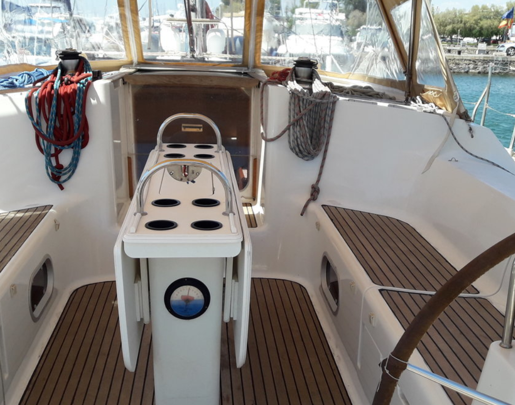 Jeanneau Sun Odyssey 52 | Hesiodos