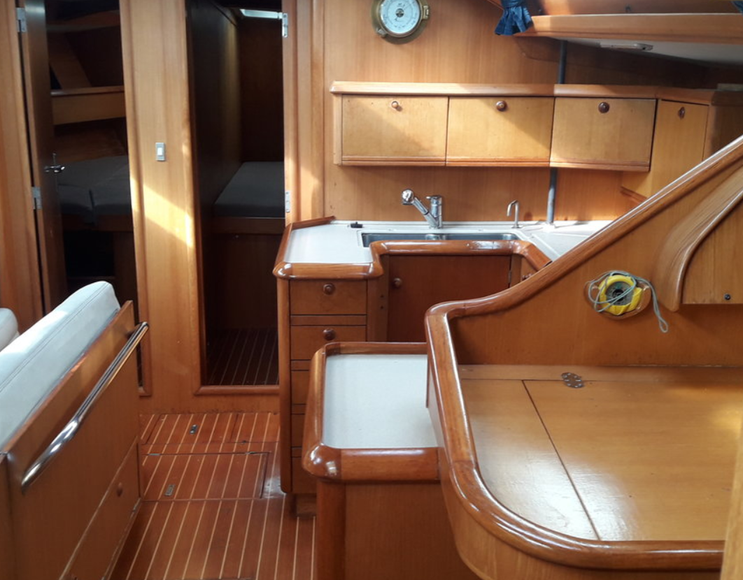 Jeanneau Sun Odyssey 52 | Hesiodos