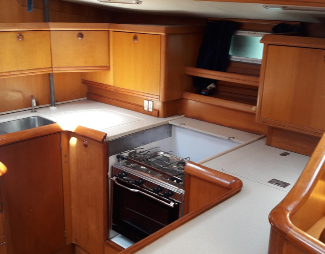 Jeanneau Sun Odyssey 52 | Hesiodos