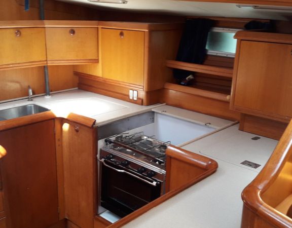 Jeanneau Sun Odyssey 52 | Hesiodos