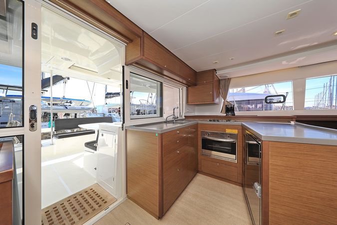 Lagoon 450 F | Must Have