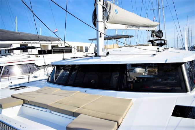 Fountaine Pajot Astrea 42 | Ocean Runner