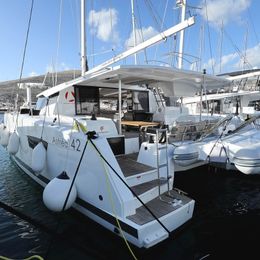 Fountaine Pajot Astrea 42 | Ocean Runner