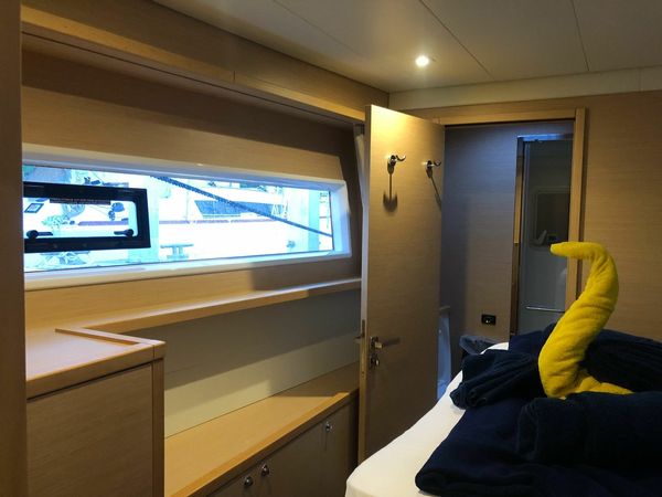 Lagoon 52 F | Watteau