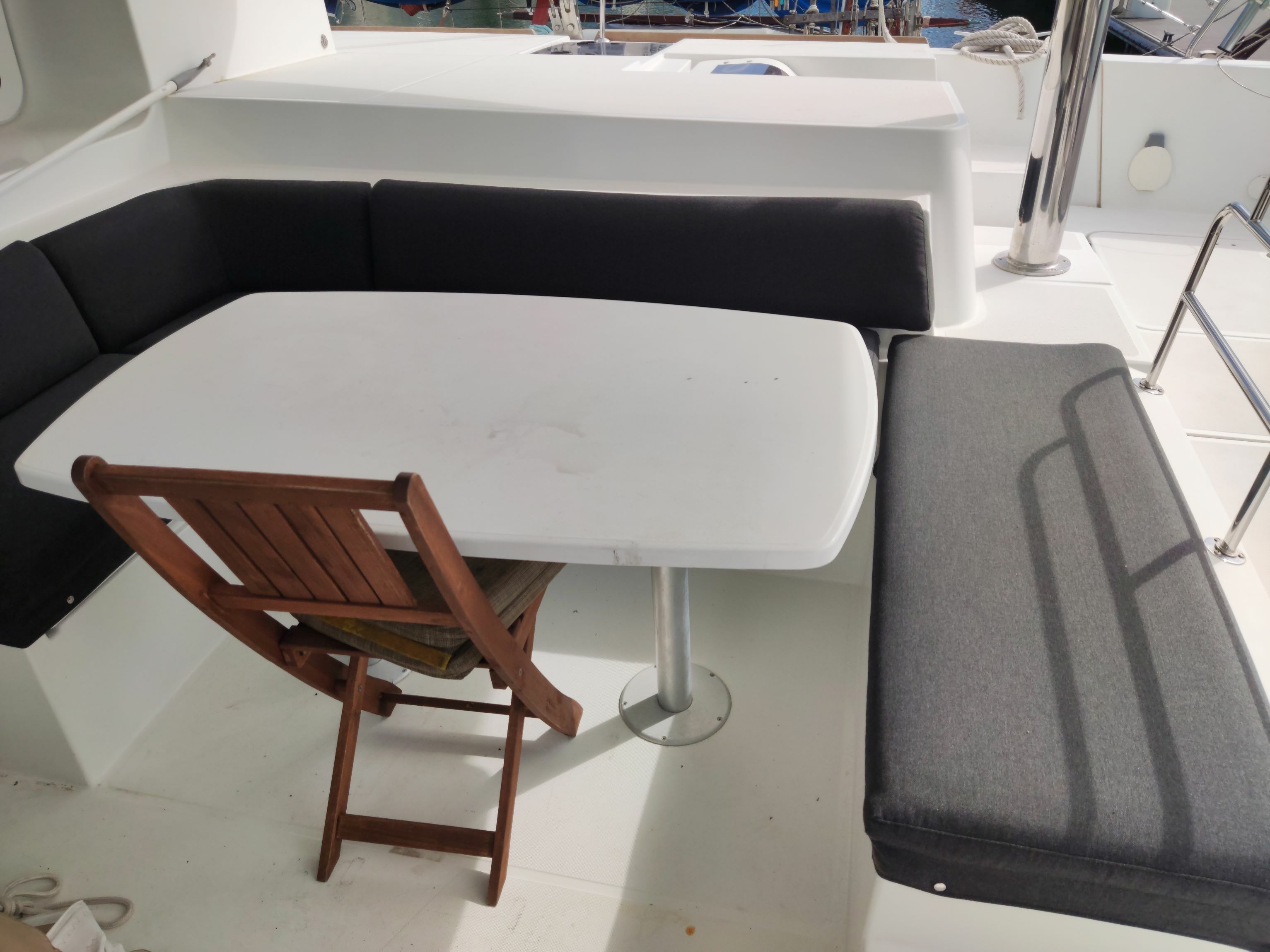 Lagoon 52 F | Watteau