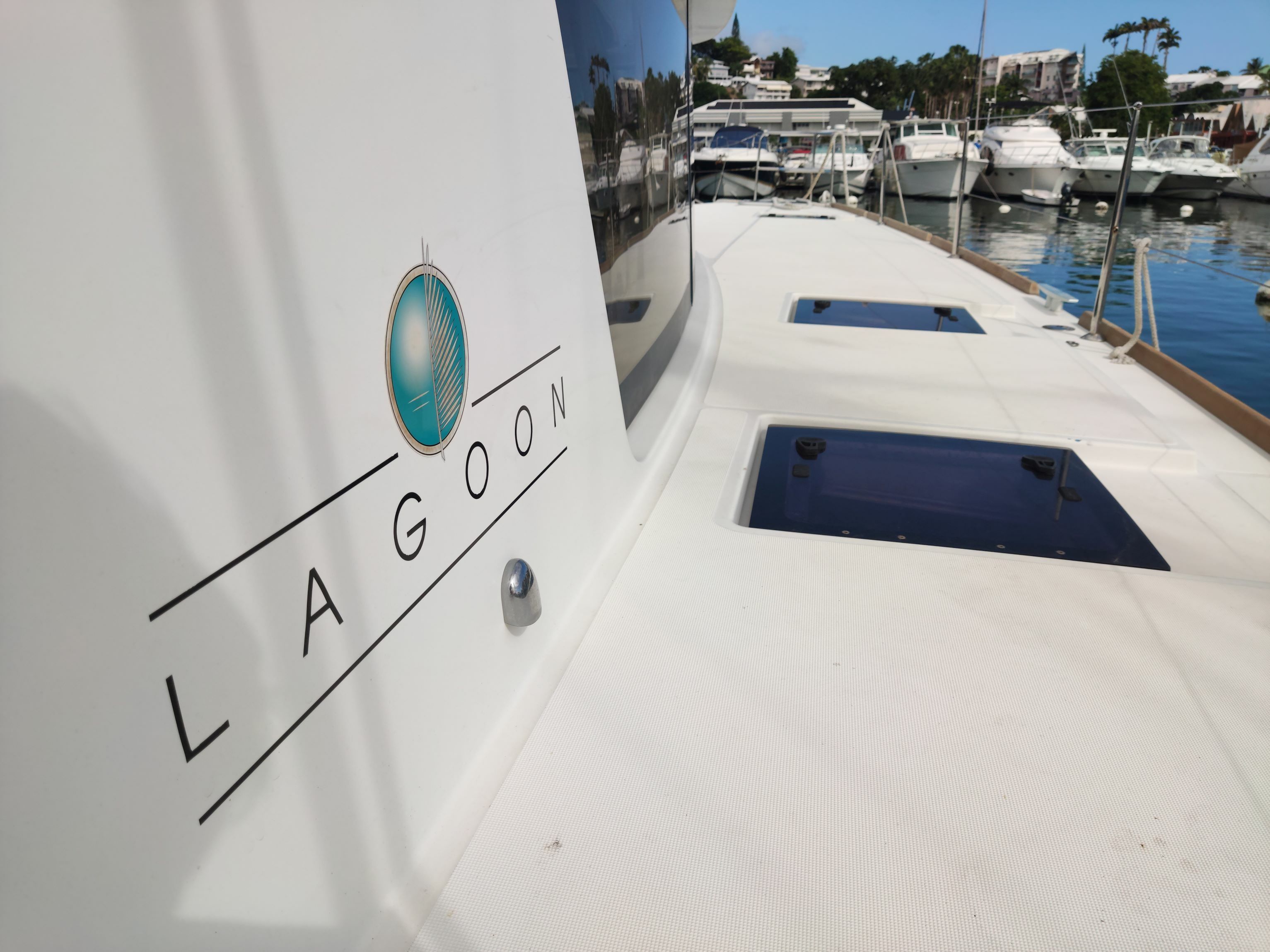 Lagoon 52 F | Watteau